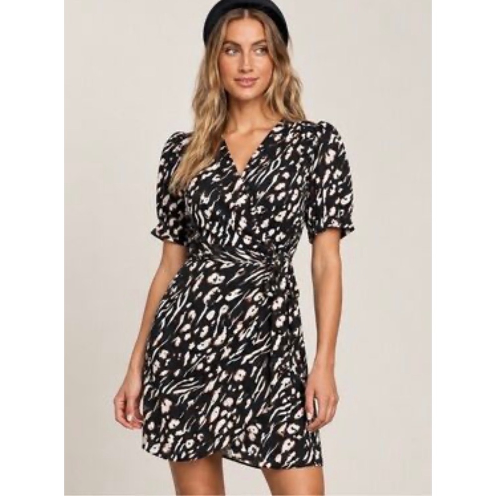 Heartloom Reolve Animal Print Wrap Mini Dress Black White Tan Puff Sleeve M